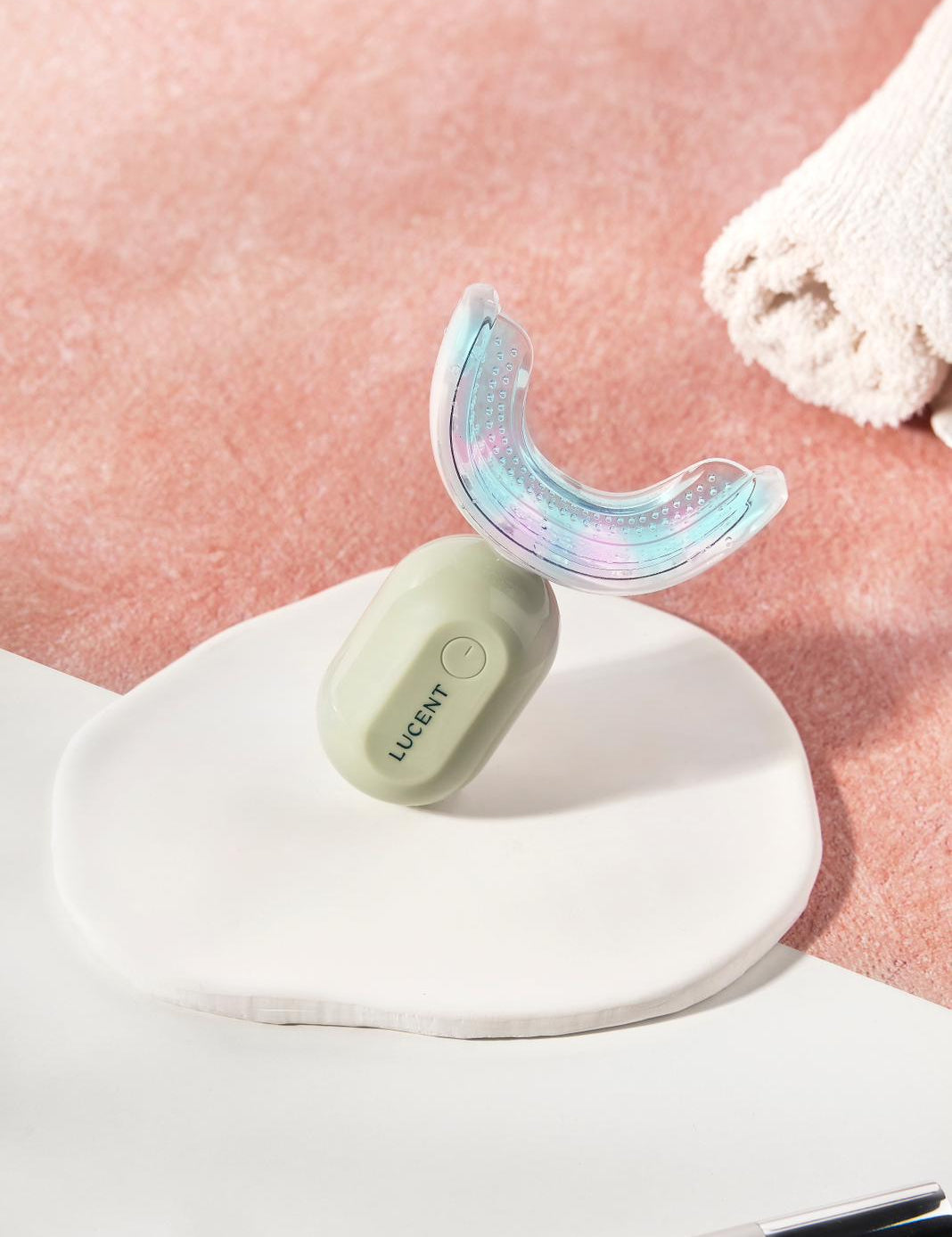 Lucent_Stellar_whitening_still-life.jpg