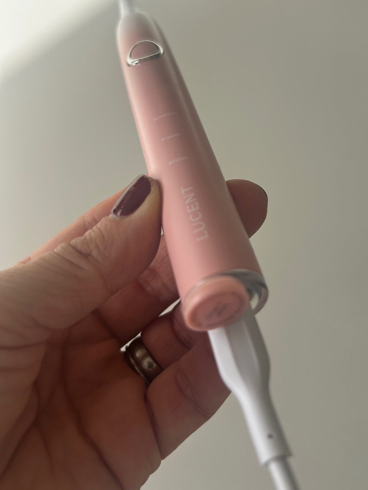 Spark_toothbrush_charging