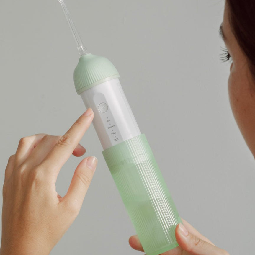 Water-Flosser-Flare-3_LR.jpg